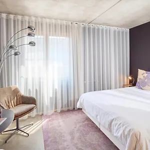 Banks 4*, Antwerp Belgium